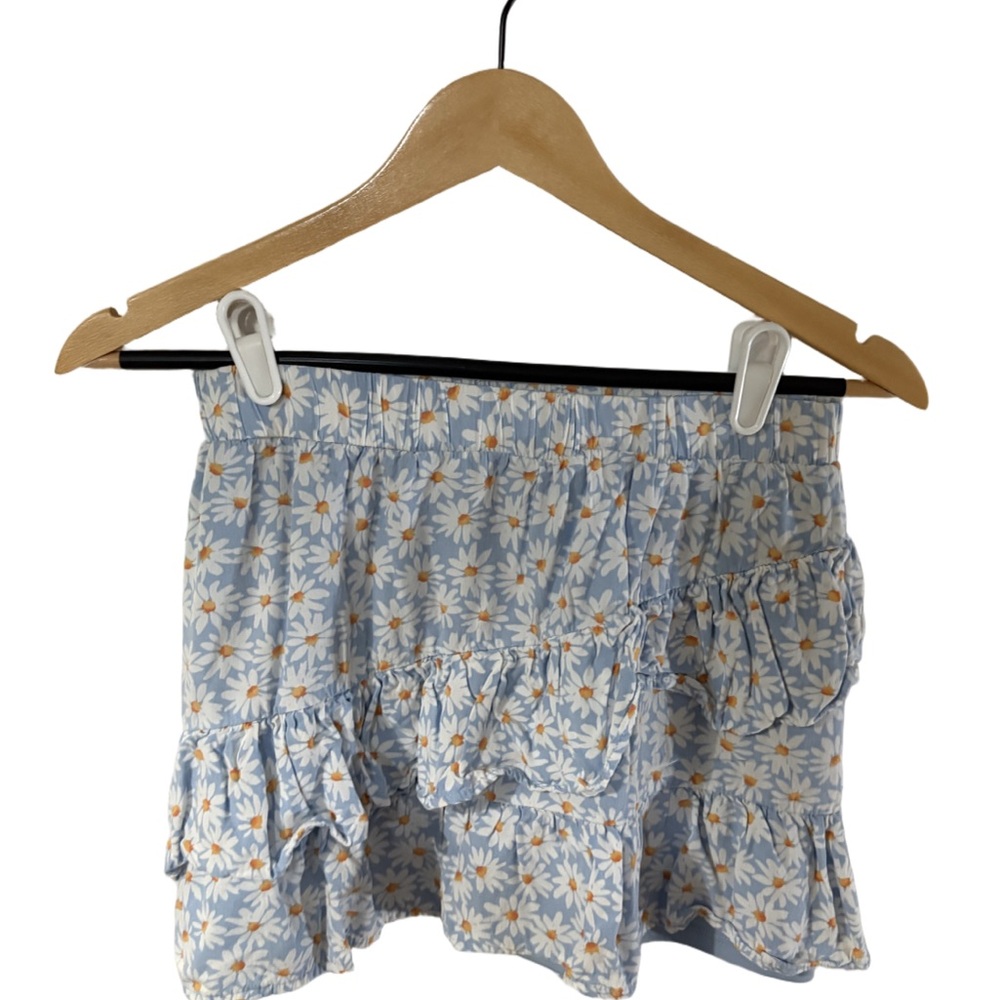 Art Class Blue and White Floral Skirt